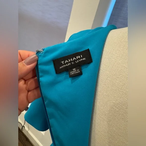 Tahari Arthur S Levine pant Jumpsuit - Picture 3 of 4